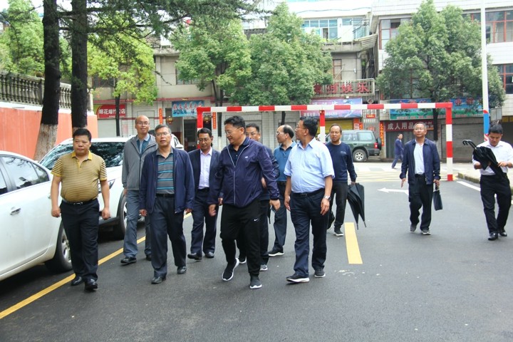 鸿运国际