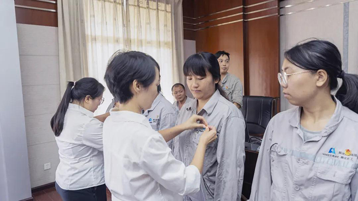 鸿运国际