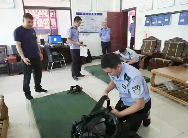 鸿运国际