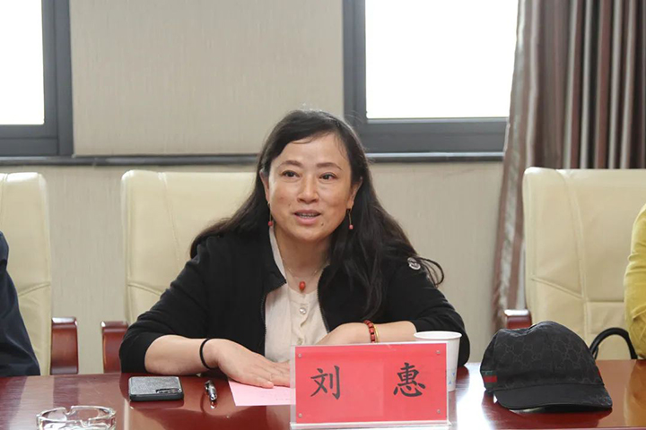 鸿运国际