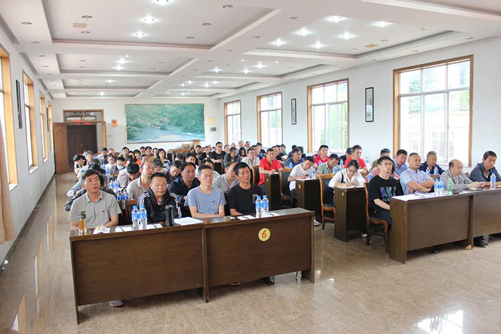 鸿运国际