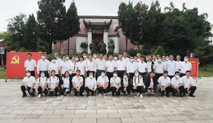 鸿运国际