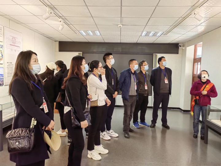 鸿运国际