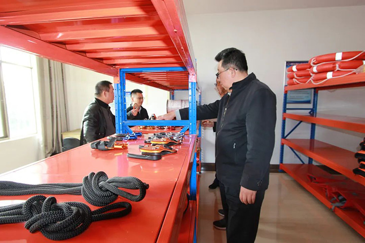 鸿运国际
