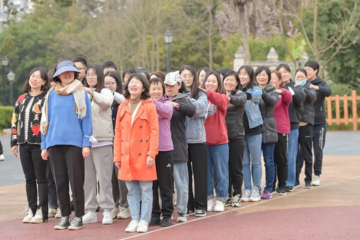 鸿运国际