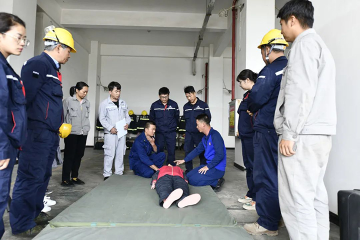 鸿运国际