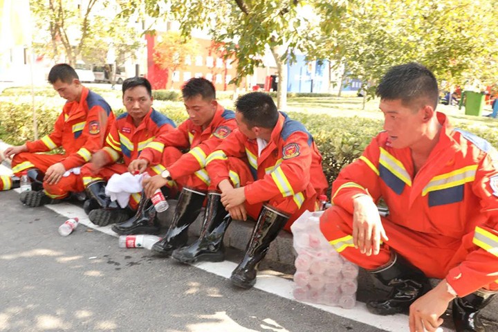 鸿运国际