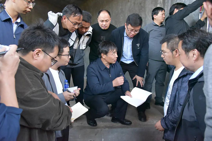 鸿运国际