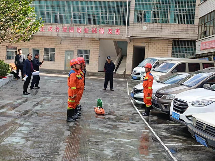 鸿运国际