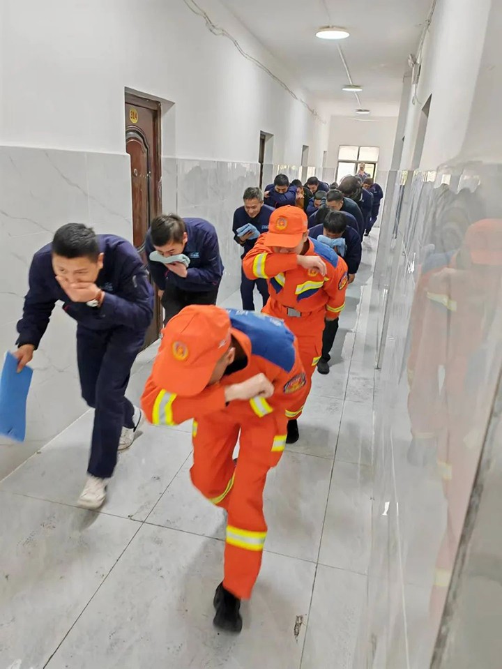 鸿运国际