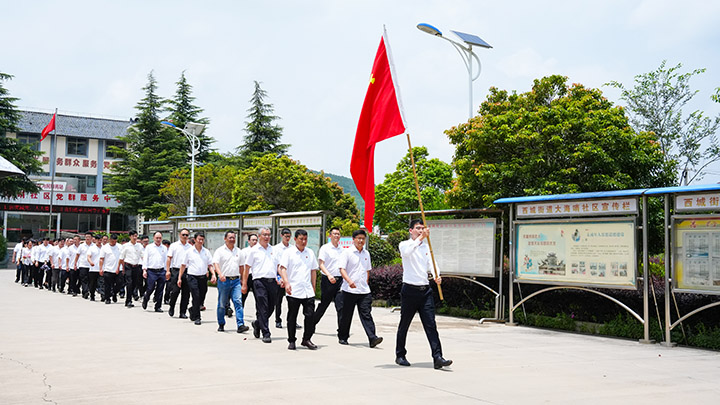 鸿运国际