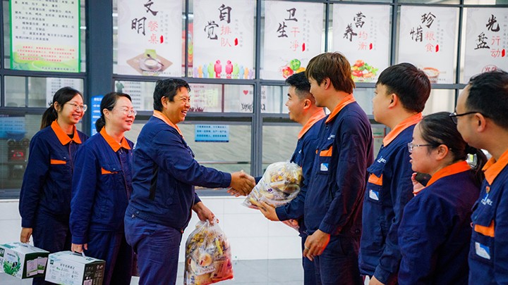 鸿运国际