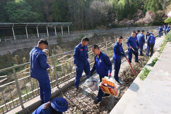 鸿运国际